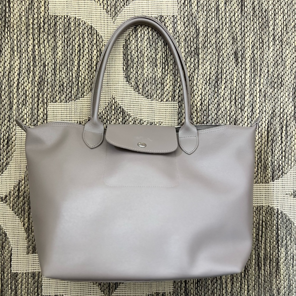 Longchamp Le Pliage City tote size medium taupe